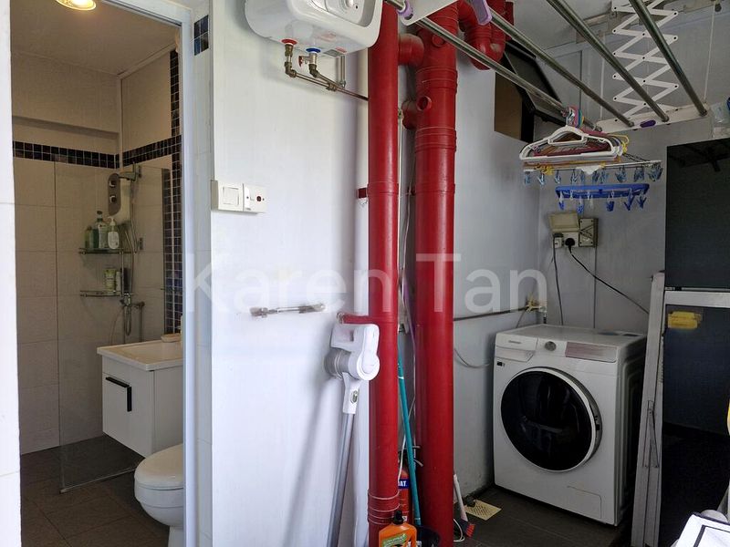 5 Room (5I) HDB for Rent in  567 Hougang Street 51 - Image 7